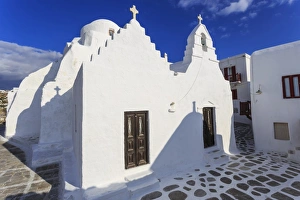 Blue Sky Greece Photography Drucke: Whitewashed Panagia Paraportiani
