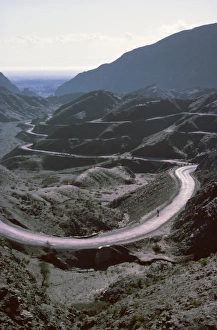 North West Frontier Province Photos Drucke: Winding road