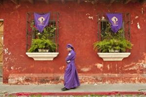 Catholicism In Latin America Drucke: Window adorned for Holy Week Procession, Antigua, Guatemala, Central America