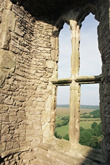 Gower Peninsula Travel Destination Drucke: Detail of window in Weobley Castle
