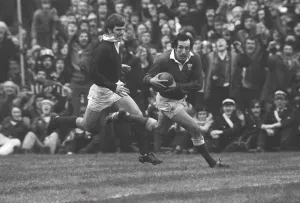 Gareth Edwards ist eine wahre Legende: Gareth Edwards trifft gegen Schottland - 1976 Fünf Nationen