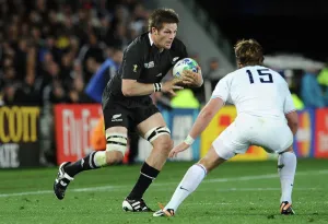 Rugby-Weltmeisterschaft Drucke: Ritchie McCow auf dem Ball während des Weltmeisterschaftsfinals im Jahr 2011
