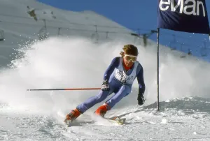 Drucke von Skifahren Österreichs Hans Hinterseer FIS-Weltcup- Und Olympiaaufnahmen Ab Den Späten 1960er Jahren Drucke: Österreichs Hans Hinterseer