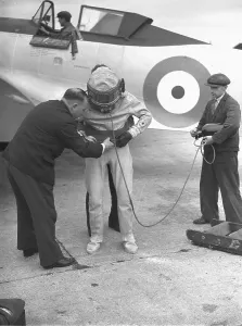 Die Militärtechnik der 1930er Jahre, Experimentelle Vorläufermodelle, FA-13572
