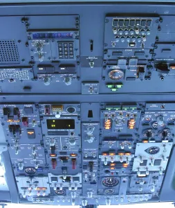 Drucke von Aircraft Cockpit ein Überwachungspanel 737-600 Flug Drucke: 737-600 Überwachungspanel