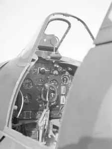 Spitfire Drucke: Spitfire Cockpit
