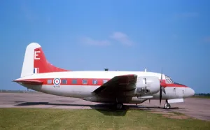 Vintage RAF Aircraft Photos Drucke: Vickers Varsity