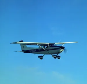 General Aviation Planes Drucke: Cessna 152