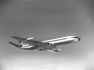 DH-Comet 4