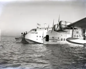 Vintage Seaplane Drucke: Flight, SUP00082