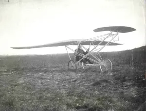 Historical Airplane Images Drucke: Flight, SUP00136
