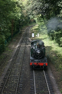 West Somerset Railway Drucke: Engine approach Bishops Lydeard station, West Somerset Railway, UK