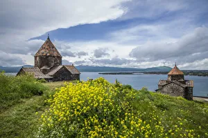 Drucke von Armenei , See Sewan , Sewan , Schwefensee-Monastir Swewanvank-Kirche äußere Fassade Armenien Drucke: Armenia See Sewan Schweferkloster Außenansicht