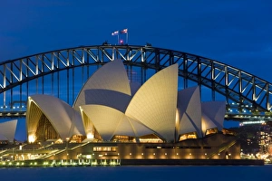Drucke von Australien, Sydney, Opernhaus am Abend Verwandte Bilder Drucke: Australien, Sydney