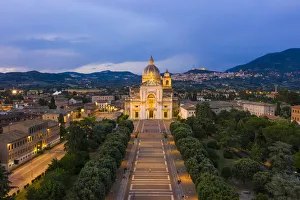 Assisi Basilica Drucke: The Basilica of St. Mary of the Angels, Assisi, Perugia district, Umbria, Europe