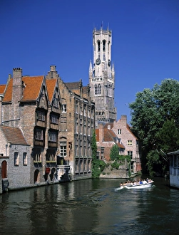 Drucke von Turm und Kanal, Brügge, Belgien Kulturerbestätten Drucke: Turm und Kanal
