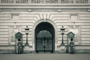 Iconic British Landmarks Drucke: Buckingham Palace