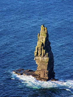 Die Brunaumore Meeresstacke Klippen von Moher im Grafschaft Clare Irland