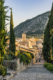 Drucke von Die Calvari-Schritte in Polleña auf Mallorca im Binnenmeer der Balearen in Spanien Bilder Datiert 2017 November: Die Calvari-Schritte in Pollença auf Mallorca im Binnenmeer der Balearen Spanien