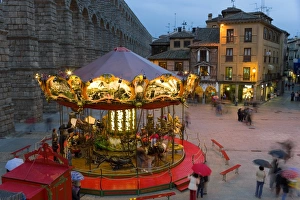 Spain Travel Destinations Drucke: Carousel, Segovia