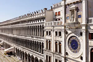 Venice Clock Tower Drucke: Clock Tower and Procuratie Vecchie, St. Marks Square, Venice, Veneto, Italy, Europe