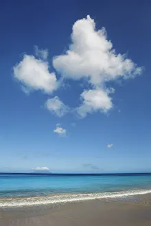 Cumulonimbus Cloud Formation Drucke: Cloud impression at ocean - Seychelles, Mahe, Baie Beau Vallon - Indian Ocean