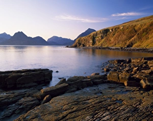 Die Cuillins von Elgol an der Westküste des Ärgerlands (oder) Inseln Eilean Sgitheanach