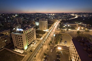 Drucke von Ammaner Zentrum am Abend in Jordaniens Amman Drucke: Zentrum von Amman