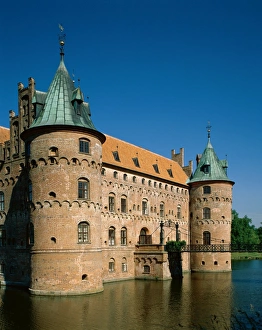 Drucke von Egeskov Schloss, Kvaerndrup, Fünen, Dänemark Schloss Drucke: Ege Skov Slot