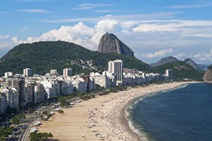 Blick vom Gipfel von Copacabana Strand in Rio de Janeiro im Bundesstaat Brasilien Südamerika