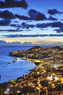 Portugal Drucke: Funchal am Sonnenuntergang; Madeira, Portugal