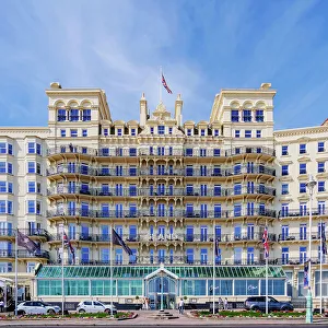 Iconic British Landmarks Drucke: The Grand Hotel, Brighton, City of Brighton and Hove, East Sussex, England, United Kingdom