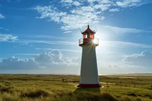 Fernsichter im Westen gegen den Himmel an der Ellenbogen Spitze auf Sylt in Nordfriesland und Schleswig Holstein Deutschland