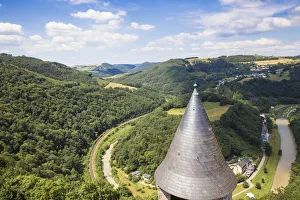 Burg Bourscheid in Luxemburg