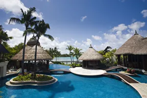 Mauritius Island Drucke: Mauritius, Eastern Mauritius, Trou d Eau Douce, Le Touessrok Resort Hotel, pool