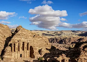 UNESCO Heritage Site Jordan Drucke: The Monastery, Ad-Deir, elevated view, Petra, Ma an Governorate, Jordan