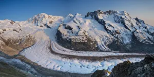 Valais Alps Mountain Scenery Drucke: Monte Rosa range & Gornergletscher, Zermatt, Valais, Switzerland
