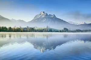 Bergimpression Branderschrofen und Hopfensee - Deutschland, Bayern, Schwaben, Ostallgau