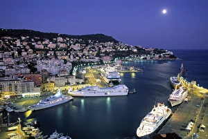Cote D Azur Beaches Drucke: Old Port, Nice