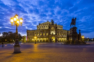 Opernhaus (Semperoper Dresden), Dresden, Sachsen, Deutschland