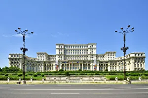 Das Parlamentspalast in der zentralen Stadt Bukarest ist das zweitgrößte Verwaltungsbauwerk