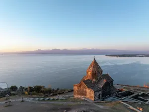 Armenian Monastery Drucke: An aerial view of Sevanavank church on Lake Sevan, Armenia