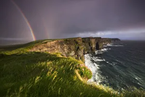Cliffs Of Moher Drucke: Regenbogen an den Klippen von Mhuirtheann (Cliffs of Moher)
