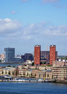 Die Rotterdamer skyline aus der Höhe gesehen in Südholland Niederlande