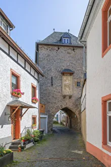 German Village Life Drucke: The shepherds tower at Blankenheim, Eifel, North Rhine Westphalia, Germany
