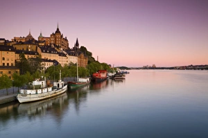 Stockholm Waterfront Drucke: Soder Malarstrand at Dawn