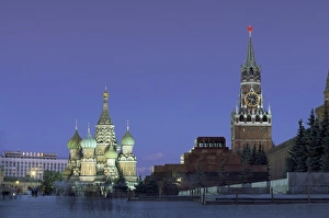Drucke von Sankt Basils Kirche im Roten Platz Moskau Russland Kulturerbestätten Drucke: Heiliger Basilius