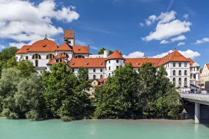 European River Views Drucke: St Mangs Basilica and former monastery with River Lech, Fussen, Bavaria, Germany