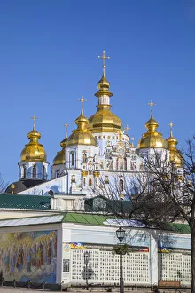 Ukraine Cities Drucke: St. Michaels monastery, Sofiyivska Square, Kiev (Kyiv), Ukraine