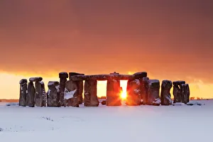 Salisbury Drucke: Steinheilige am Sonnenuntergang im Winter auf der Salisbury-Platte in Wiltschirisch Land